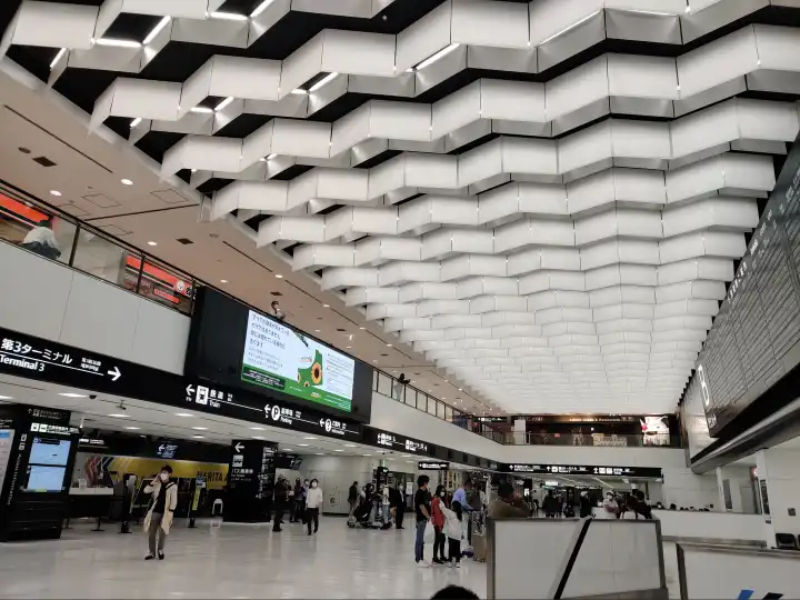 航站楼外的车站入口